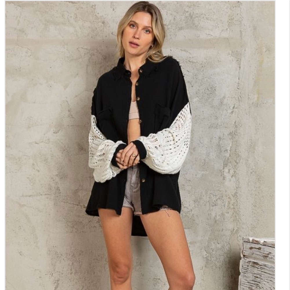 Pol over sized fit small black.